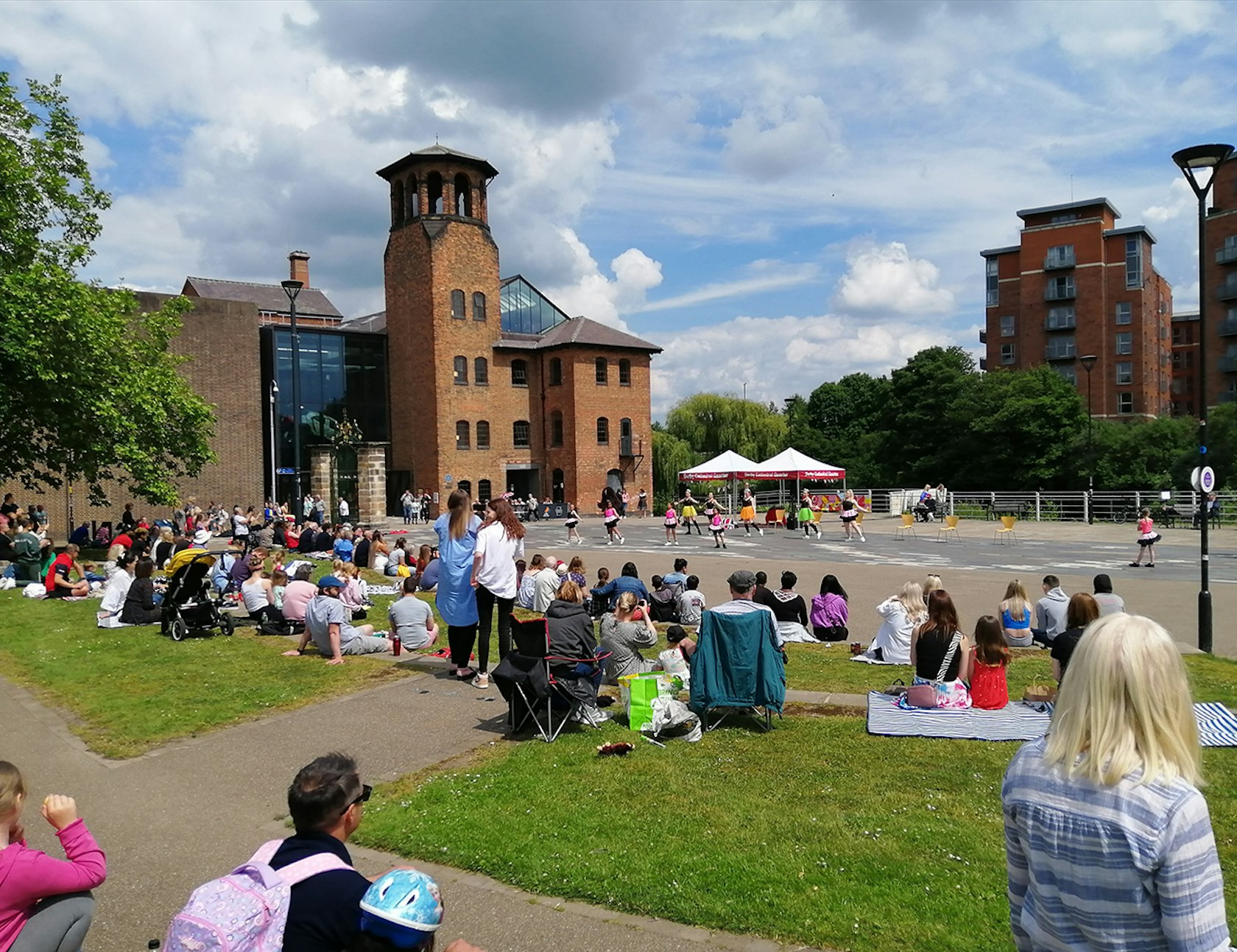 A-Right-Royal-Knees-Up-at-the-Museum-of-Making-2022